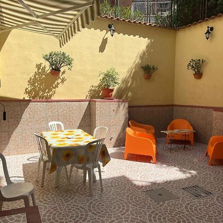 Centro Stabia Apartment Кастеламаре ди Стабия Екстериор снимка